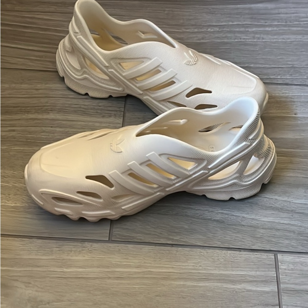 Adidas Men's Adiform Supernova White Athletic Shoes